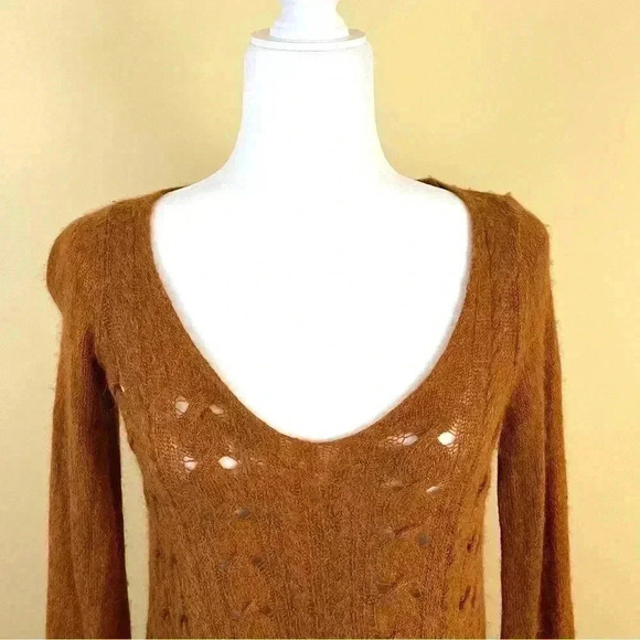 Free People Waterfall Boho Sweater Honey Alpaca Blend V-Neck Sweater Size S - Picture 5 of 16
